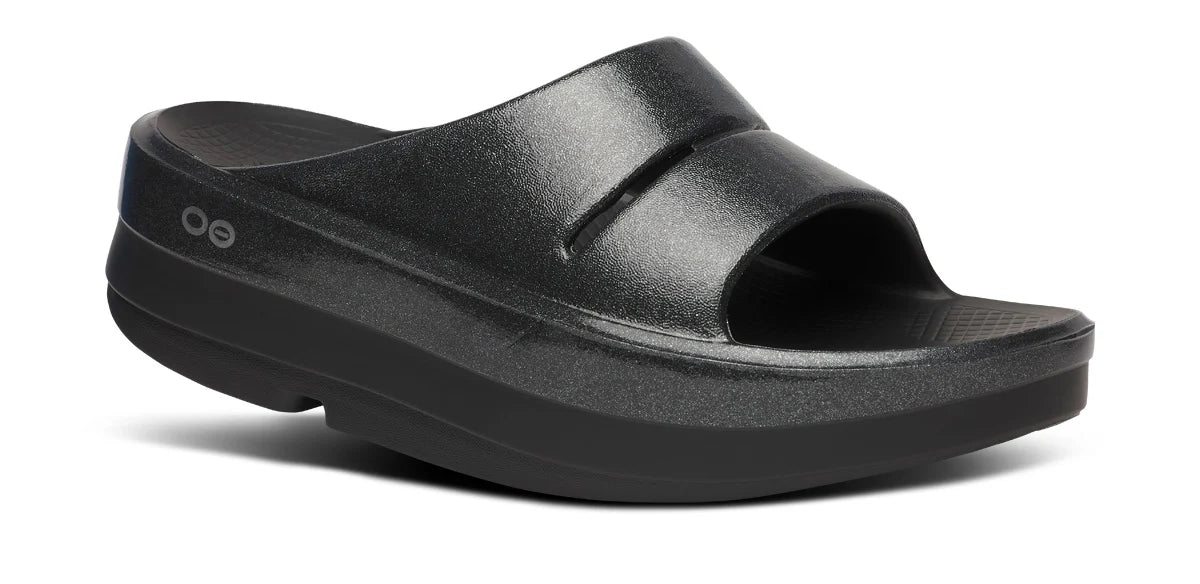 Women's OOmega OOahh Stacked Sandal - Black Sparkle
